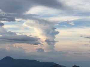 八ヶ岳で撮影した積乱雲